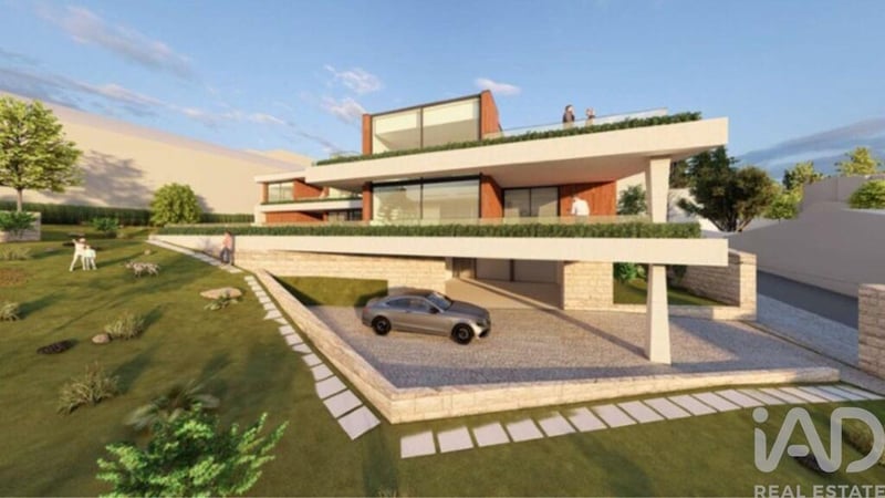 Land in Vila Nova de Gaia - view 1