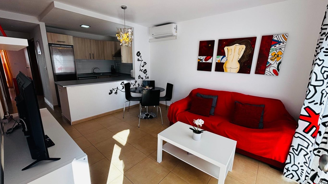 Apartment in Vina de Raja - Image 2