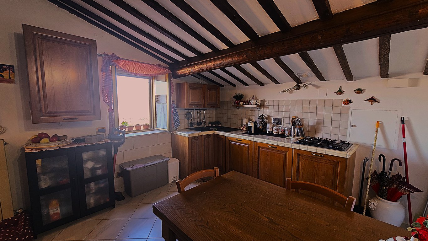 House in Volterra - Image 4