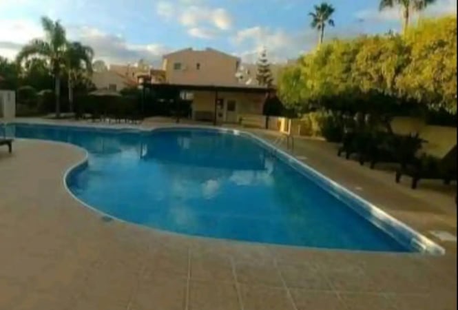 House in Kato Pyrgos - view 1