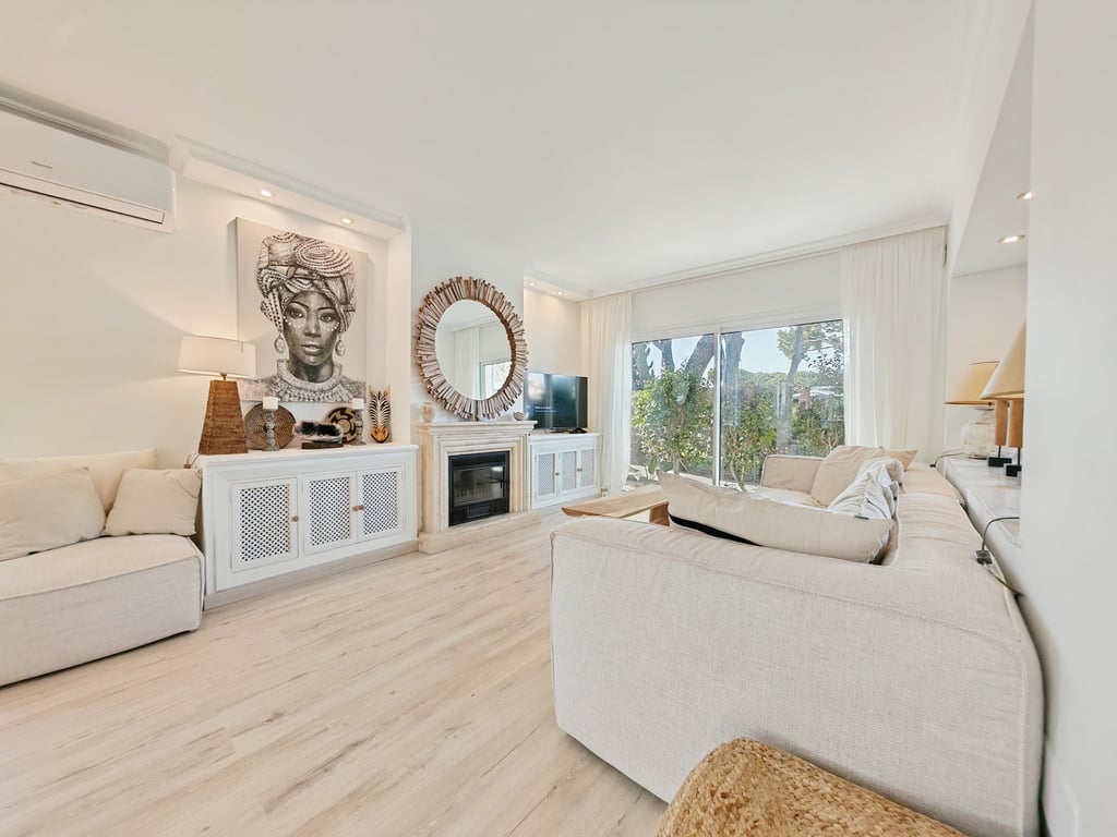 Villa in Ojen - Image 2