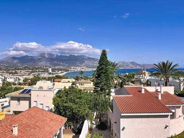 House in L'Albir - view 1