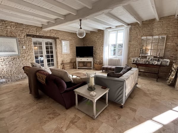 House in Chenommet - view 1