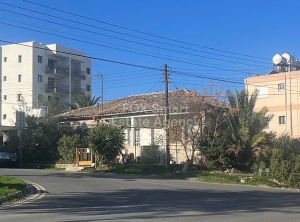 Land in Kaimakli - view 1