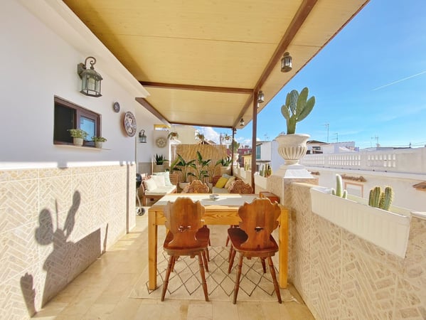 Apartment in Marbella - view 1