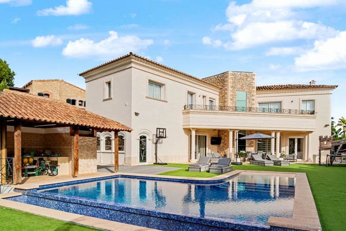 Villa in Santa Ponsa - view 1