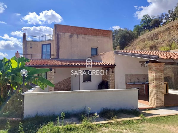 House in L-Gharb - view 1