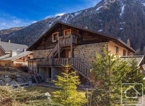 House in Vallorcine - view 1