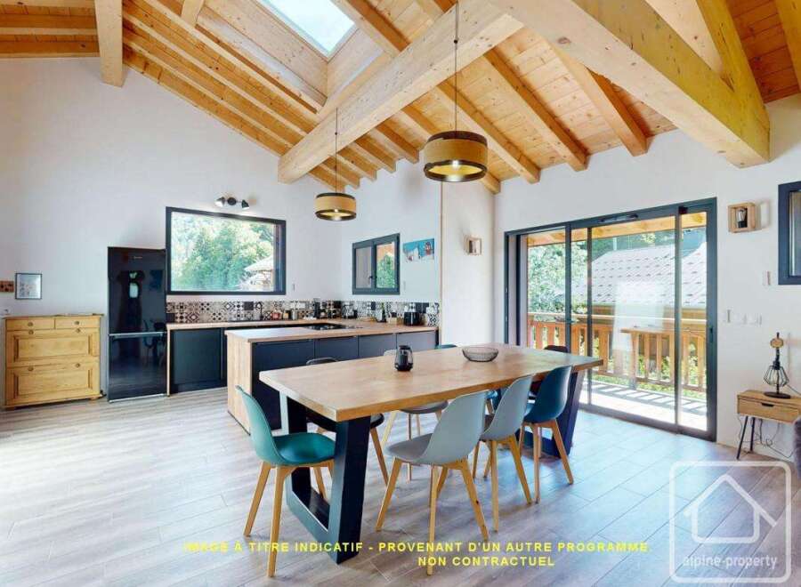 Apartment in Samoens - Image 2