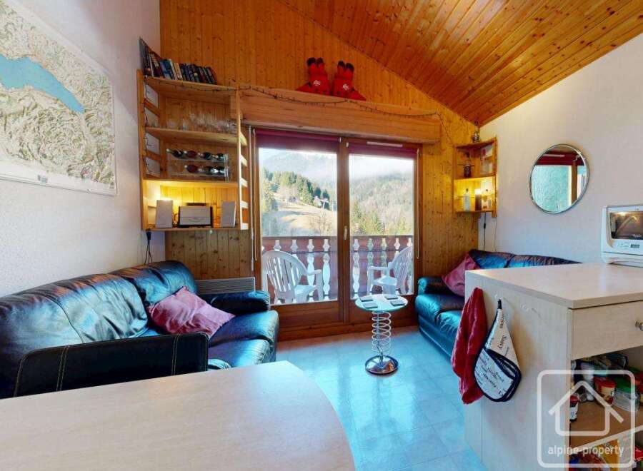 Apartment in Saint-Jean-d'Aulps - Image 2