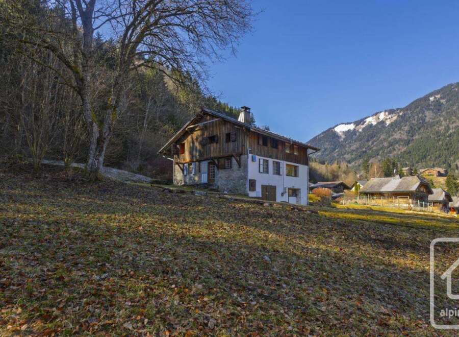 House in Saint-Jean-d'Aulps - Image 4