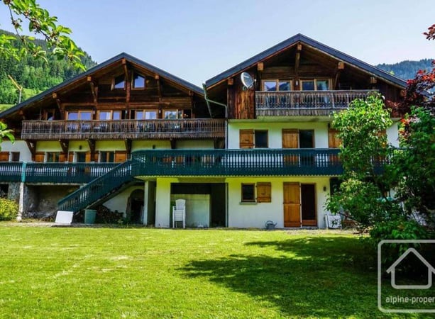 House in La Chapelle-d'Abondance - view 1