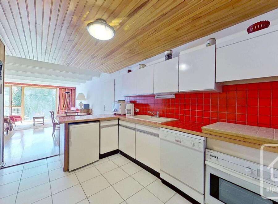 Apartment in Araches-la-Frasse - Image 3