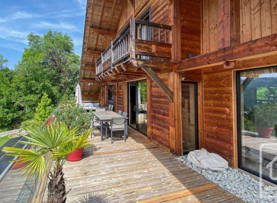 House in Mieussy - Image 5