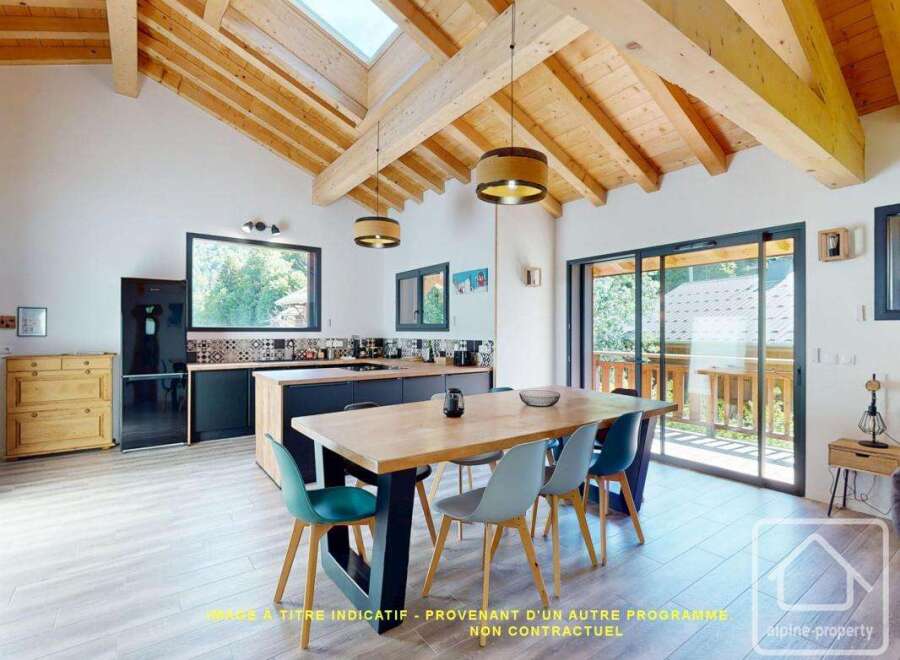 Apartment in Samoens - Image 2