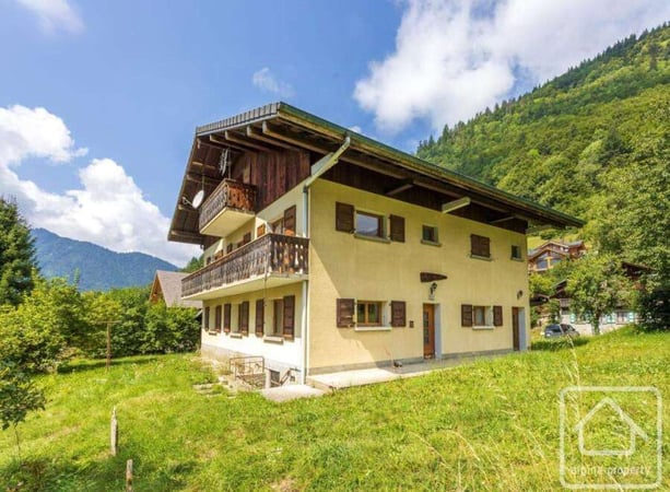 House in Montriond - view 1