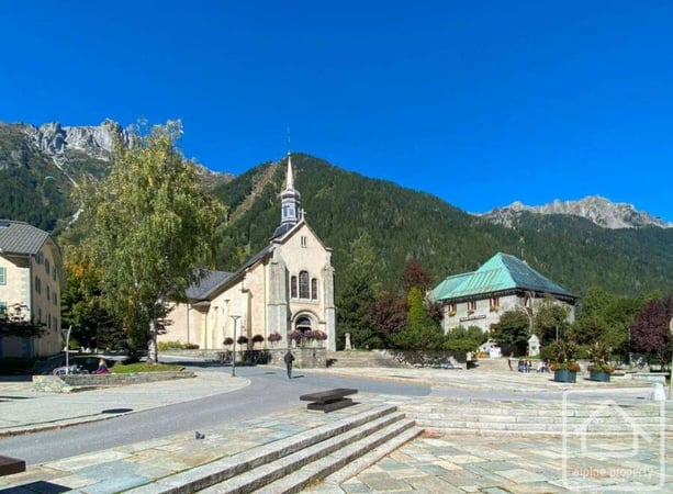 Apartment in Chamonix-Mont-Blanc - view 1