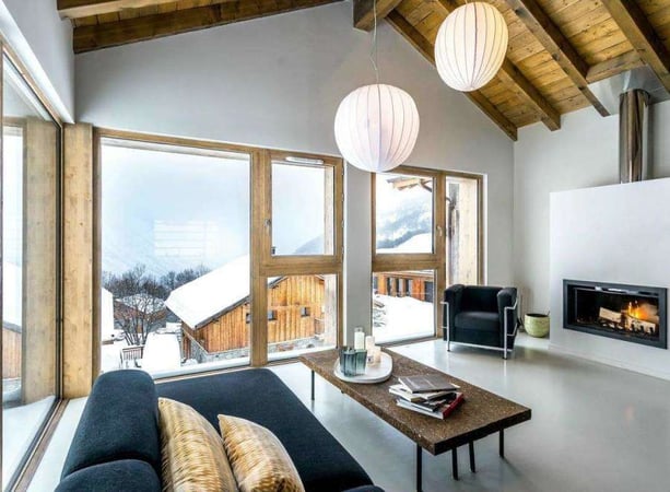 House in Les Belleville - view 1