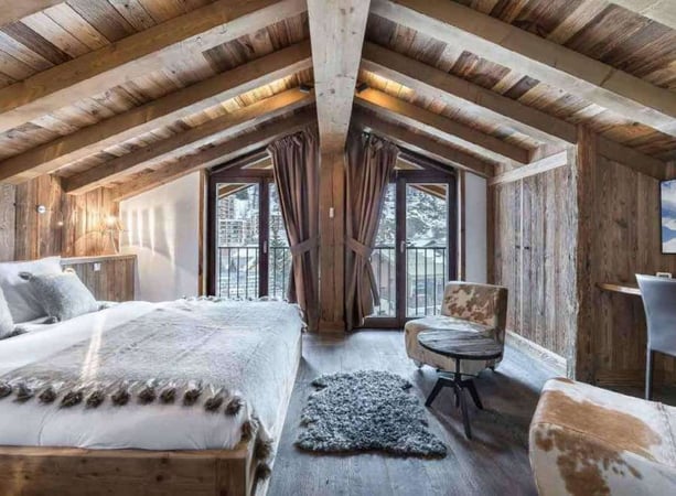 House in Le Chatelard - view 1