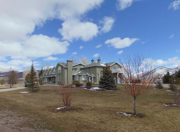 House in Oakley - view 1