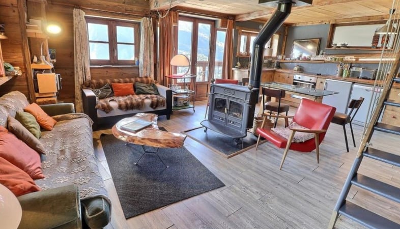 Chalet in Sainte-Foy-Tarentaise - view 1