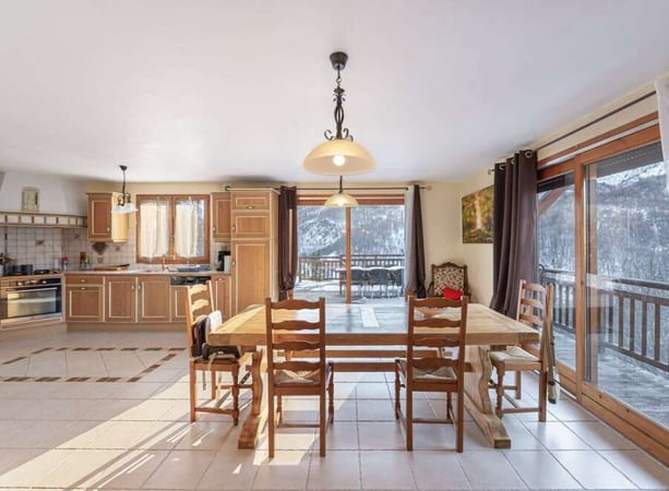 Chalet in Les Belleville - view 1