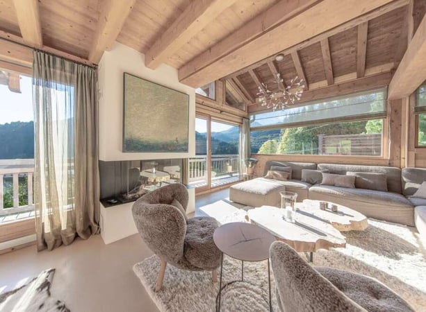 Chalet in Les Gets - view 1