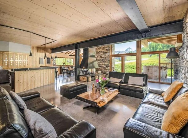 Chalet in Val-d'Isere - view 1