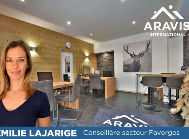 House in Val de Chaise - view 1