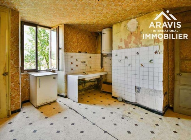 Villa in Seythenex - view 1