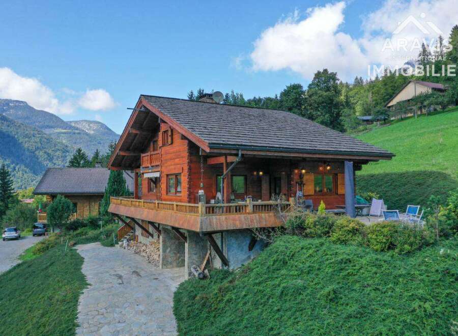 Villa in Le Grand-Bornand - Image 2