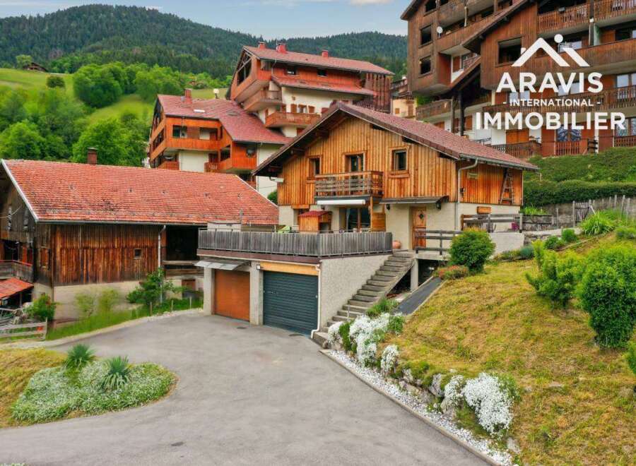 Villa in Manigod - Image 3