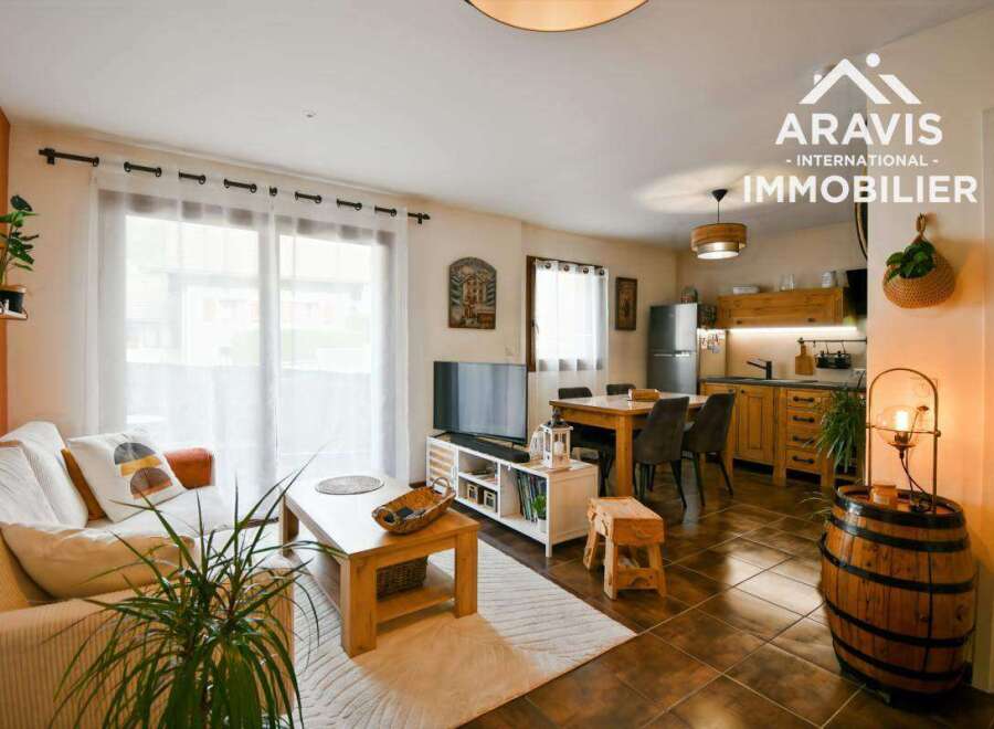 Apartment in Thones - Image 4