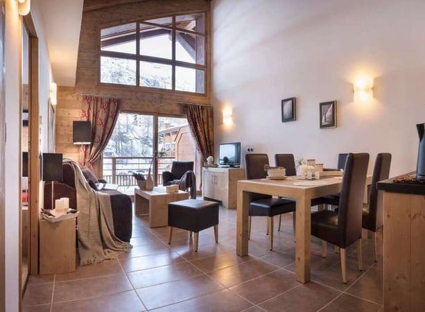 Apartment in Sainte-Foy-Tarentaise - view 1