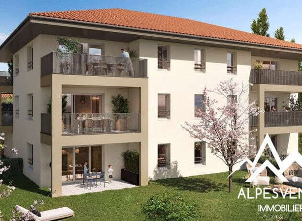 Apartment in Loisin - view 1