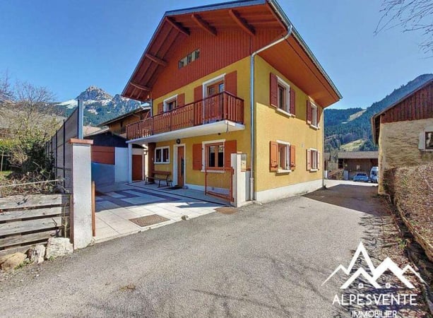 House in Bernex - view 1