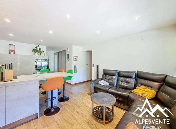 Apartment in Saint-Jean-d'Aulps - view 1