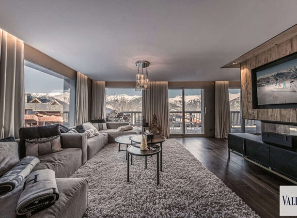 Chalet in Courchevel - view 1