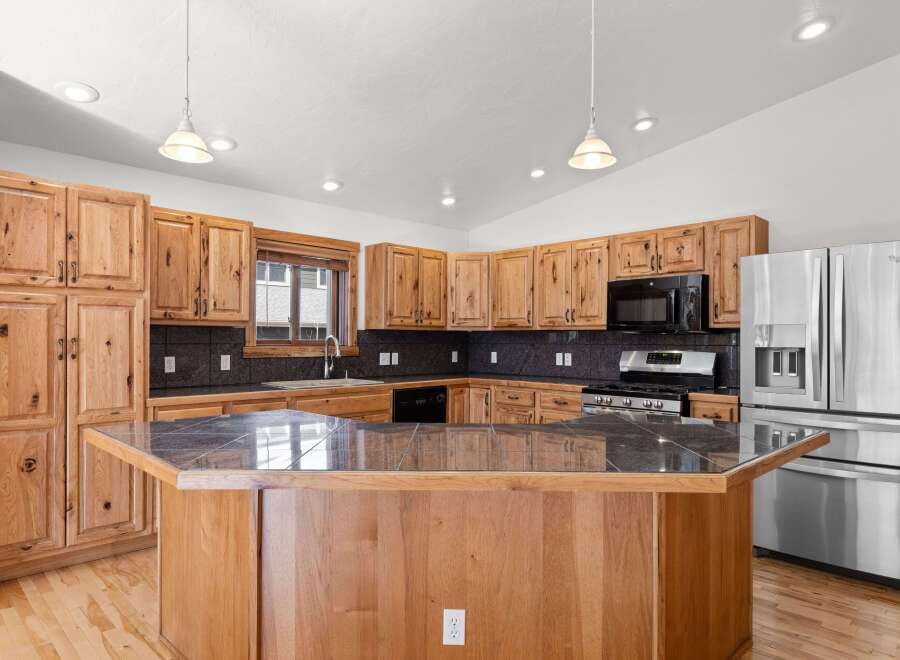 House in City of Steamboat Springs - Image 4