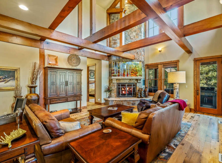 House in City of Steamboat Springs - Image 3