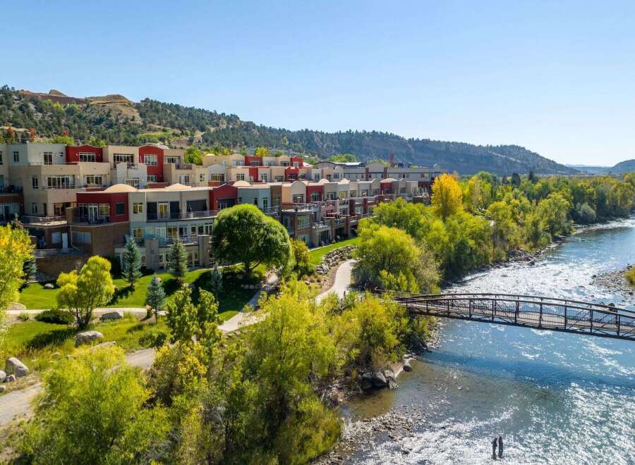 House in La Plata County - Image 2