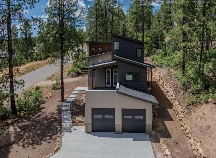 House in La Plata County - Image 3
