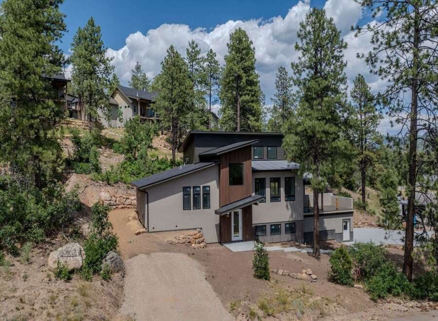House in La Plata County - Image 2