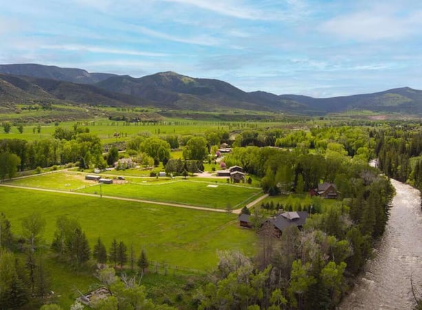 House in Woody Creek - view 1
