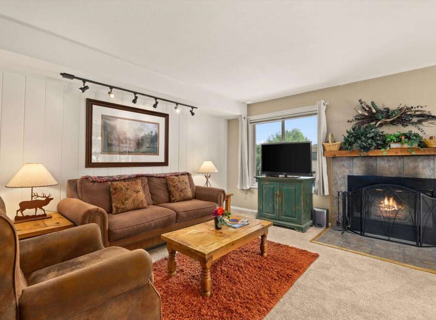 House in Snowmass Village - Image 2