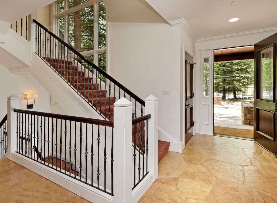 House in Pitkin County - Image 4