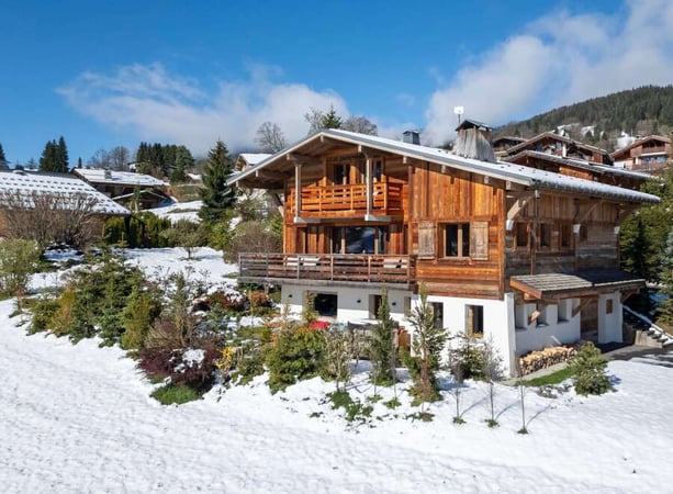 House in Ormaret - view 1