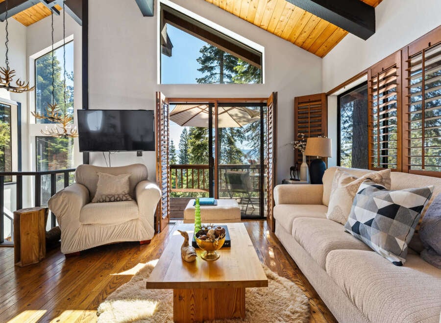 House in Carnelian Heights - Image 3