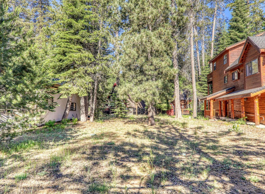 House in Truckee - Image 3