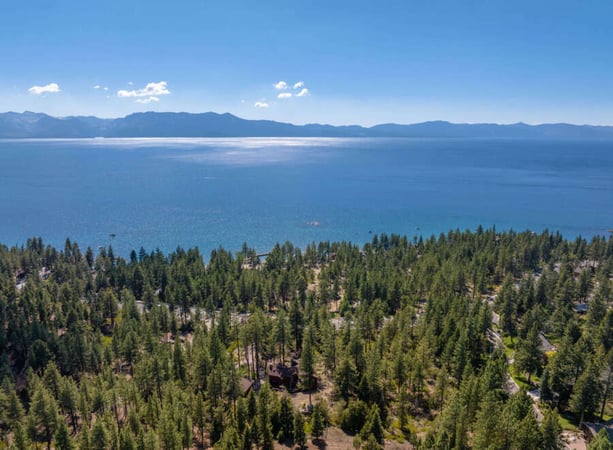 House in Glenbrook - view 1